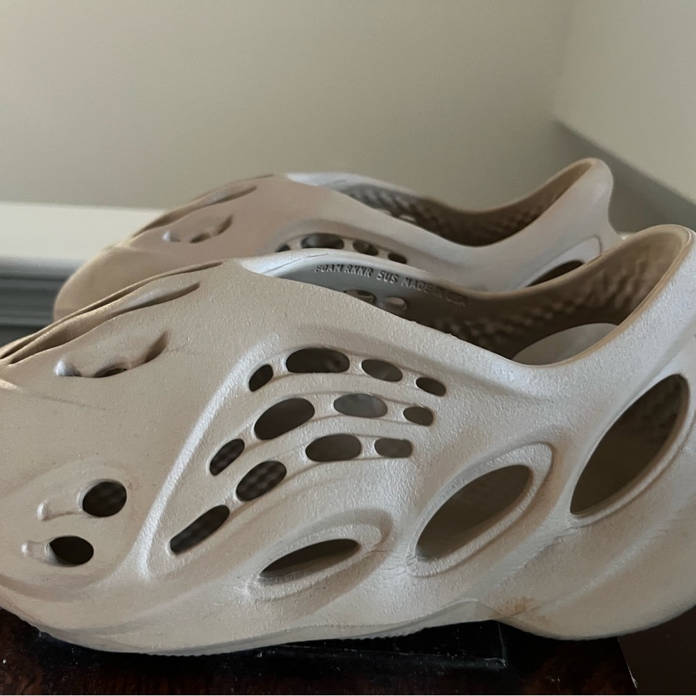 Light Tan Authentic Yeezys “Ochre” - Picture 2 of 5